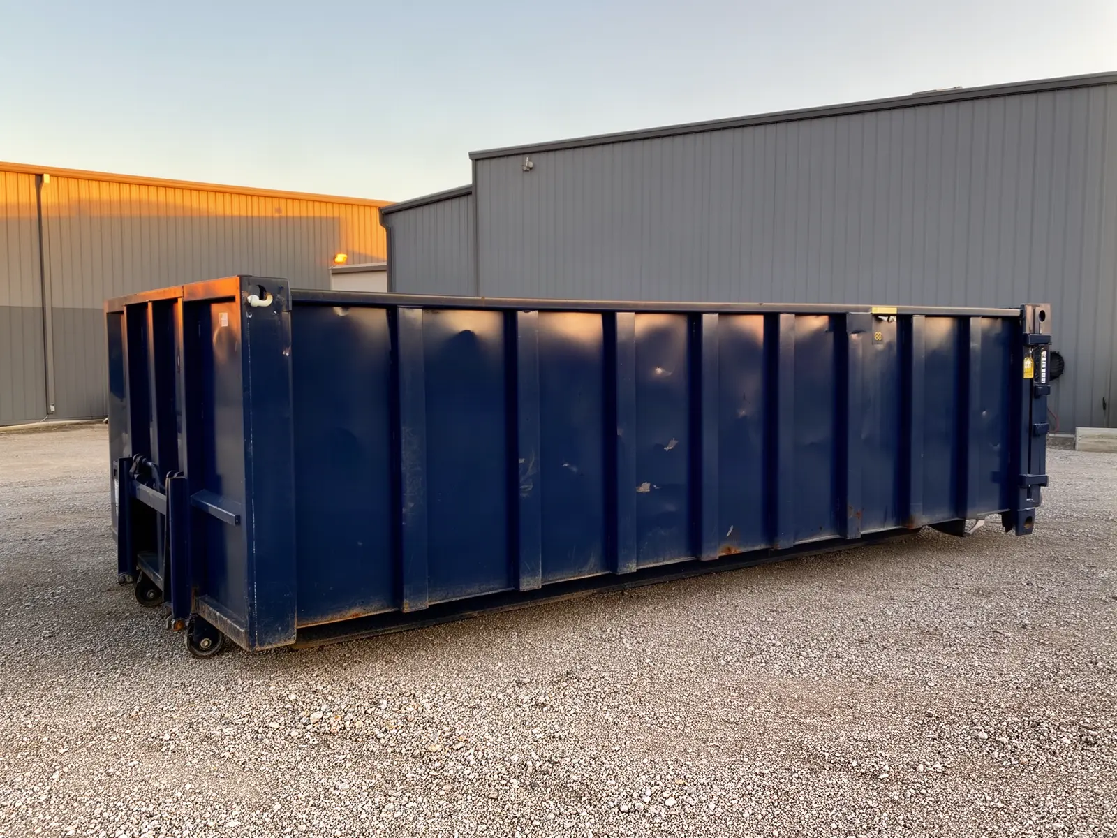 Roll-off dumpster from Silver Maple Dumpster Rental in Rancho Santa Margarita, CA